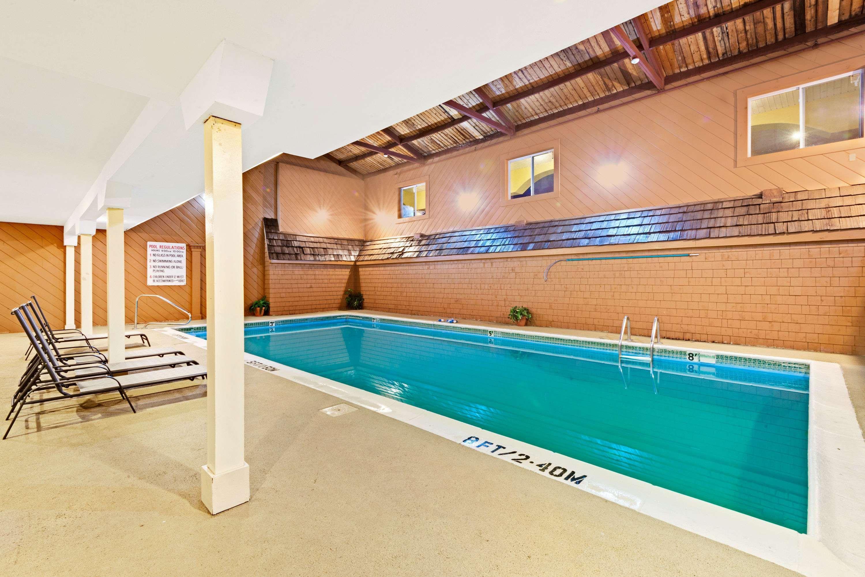 Ramada By Wyndham Kittery Hotell Eksteriør bilde